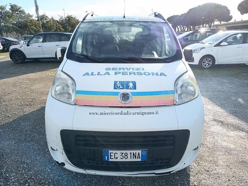 Usata Fiat Qubo Trekking 75 CV (55 kW) 2011 Bianco Monovolume