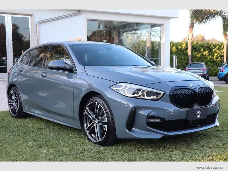Usata BMW 116 M Sport 116 CV (85 kW) 2020 Grigio Utilitaria