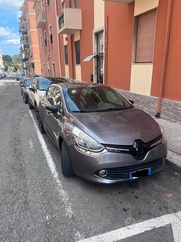 Usata Renault Clio 75 CV (55 kW) 2016 Grigio Coupé