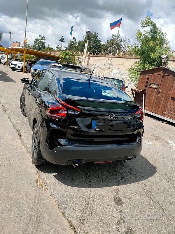 Usata Citroën C4 131 CV (96 kW) 2024 Nero SUV