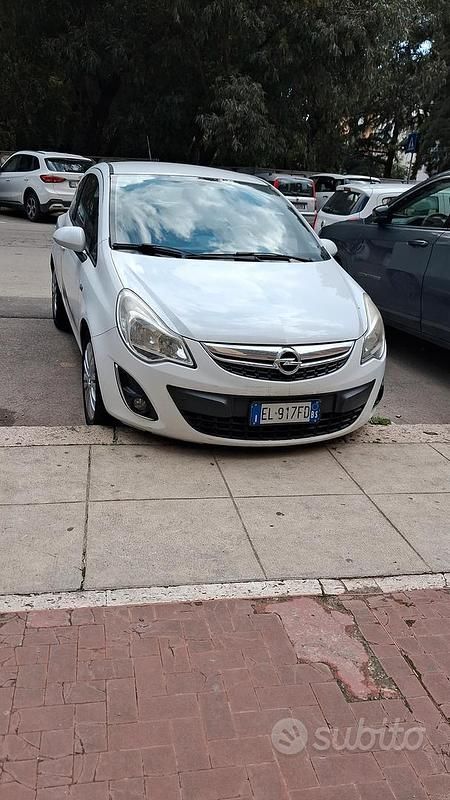 Usata Opel Corsa 2012 Bianco Utilitaria
