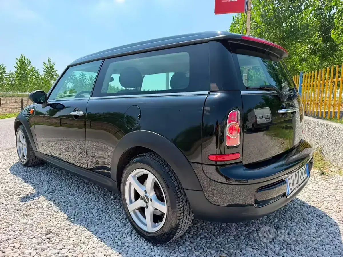 Usata Mini Cooper Clubman 90 CV (66 kW) 2014 Nero Station wagon