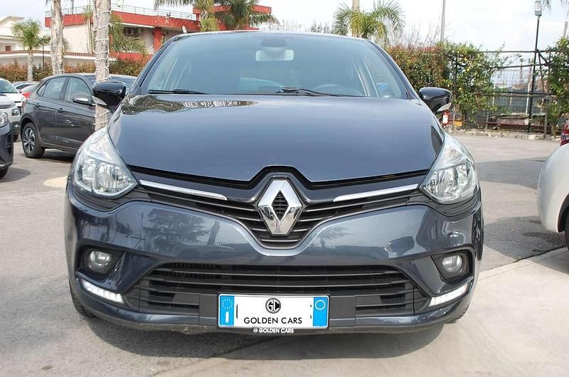 Usata Renault Clio IV 90 CV (66 kW) 2019 Grigio Berlina