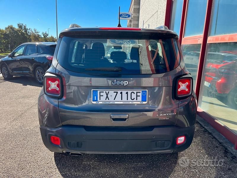Usata Jeep Renegade Limited 120 CV (88 kW) 2019 Grigio SUV