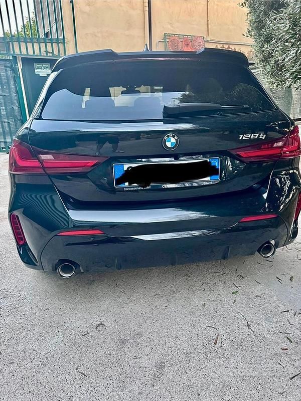 Usata BMW 128 ti M Sport 265 CV (194 kW) 2023 Nero Utilitaria