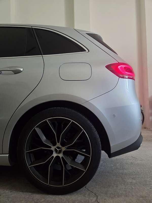 Usata Mercedes B200 150 CV (110 kW) 2019 Monovolume