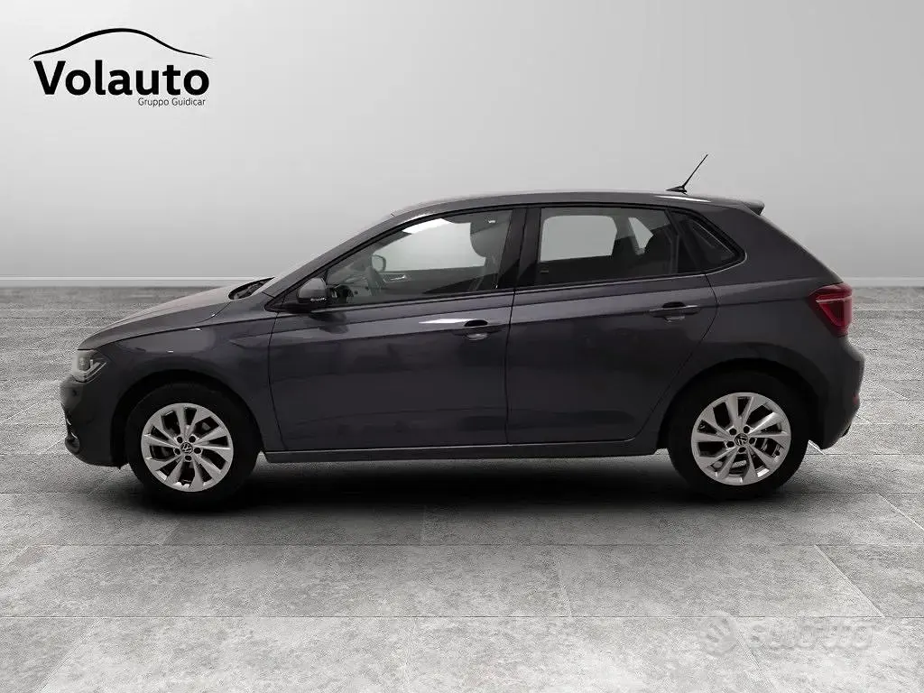 Usata VW Polo Style 95 CV (69 kW) 2025 Grigio Utilitaria