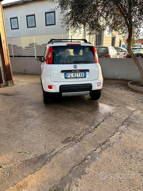 Usata Fiat Panda 4x4 95 CV (69 kW) 2017 Bianco Utilitaria