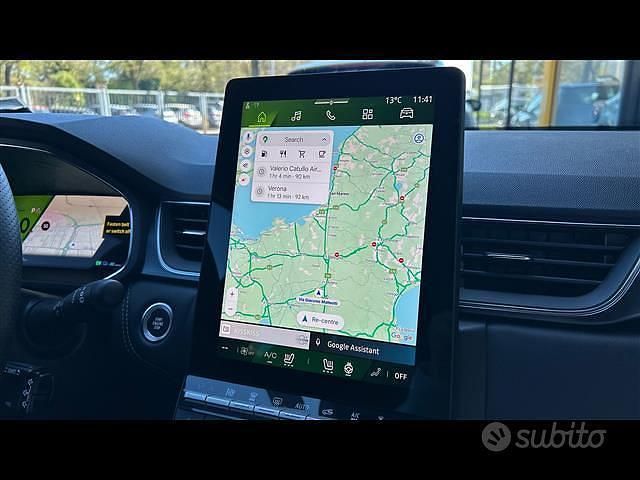 Usata Renault Symbioz Iconic 145 CV (106 kW) 2025 Grigio scuro SUV