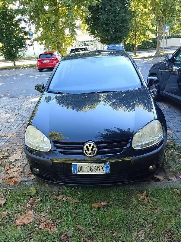 Usata 2003 VW Golf IV Comfortline Tre volumi | 3500 € (Cara) - Immagine 1/4