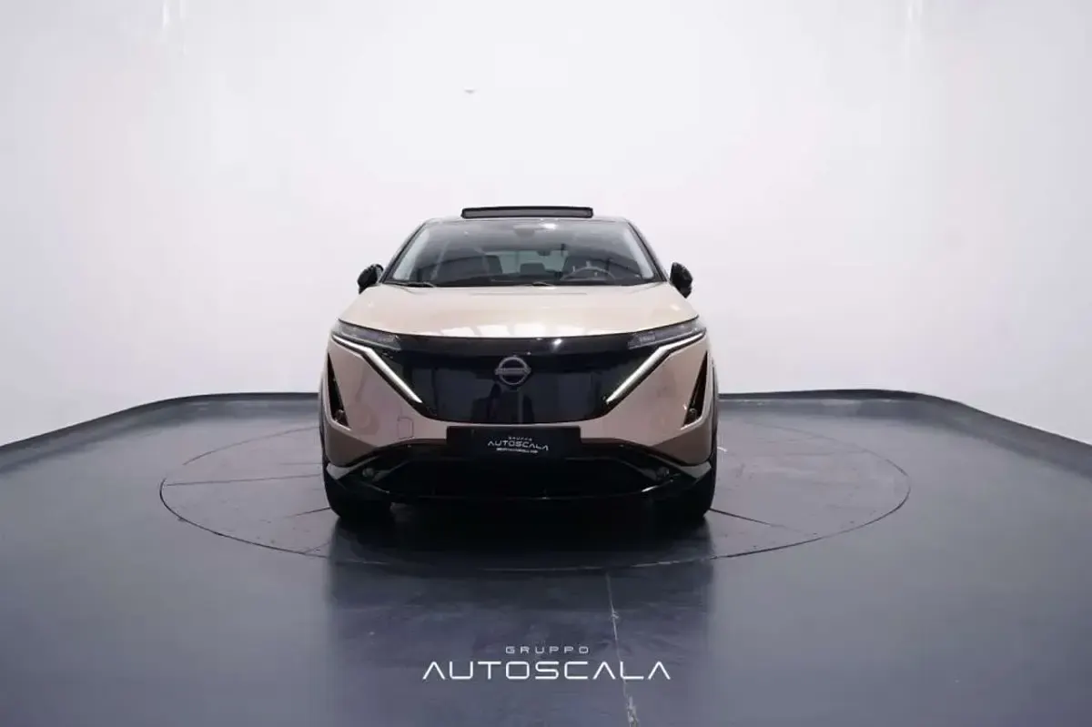 Usata Nissan Ariya Advance 44 kW (61 CV) 2022 Sunrise copper pearl SUV