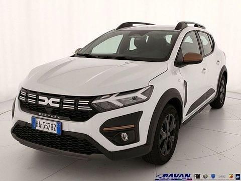 Usata Dacia Sandero Extreme 101 CV (74 kW) 2025 Bianco Utilitaria