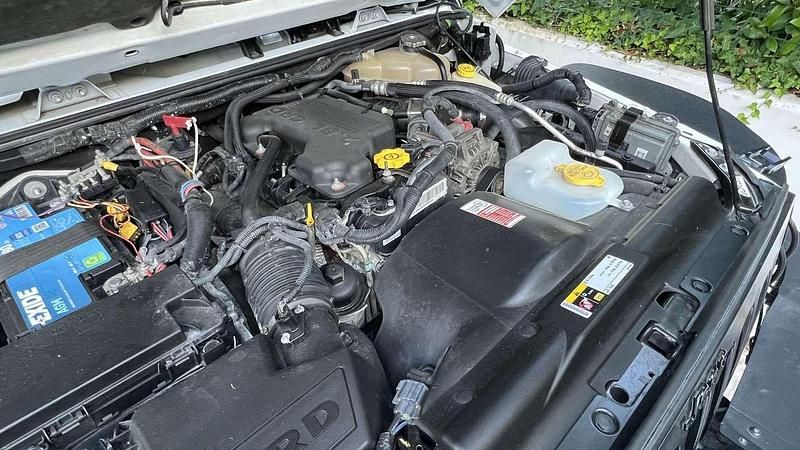 Usata Jeep Wrangler Unlimited Rubicon 200 CV (147 kW) 2014 Bianco SUV