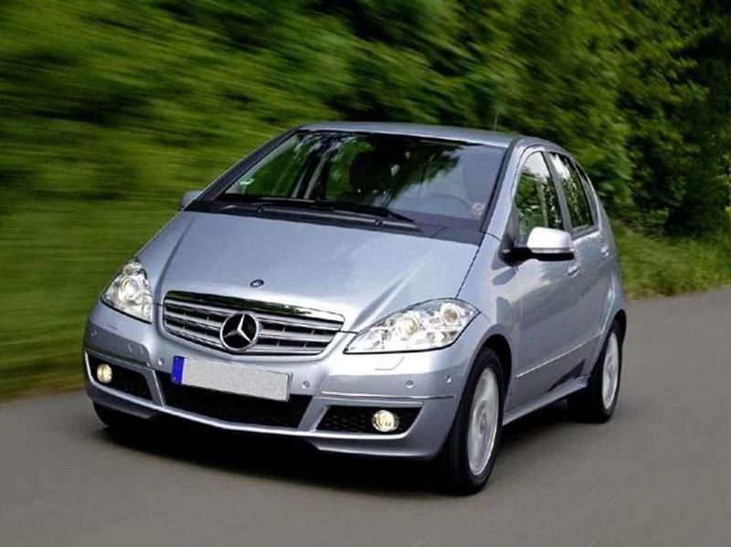 Usata Mercedes A180 Executive 109 CV (80 kW) 2012 Argento Monovolume