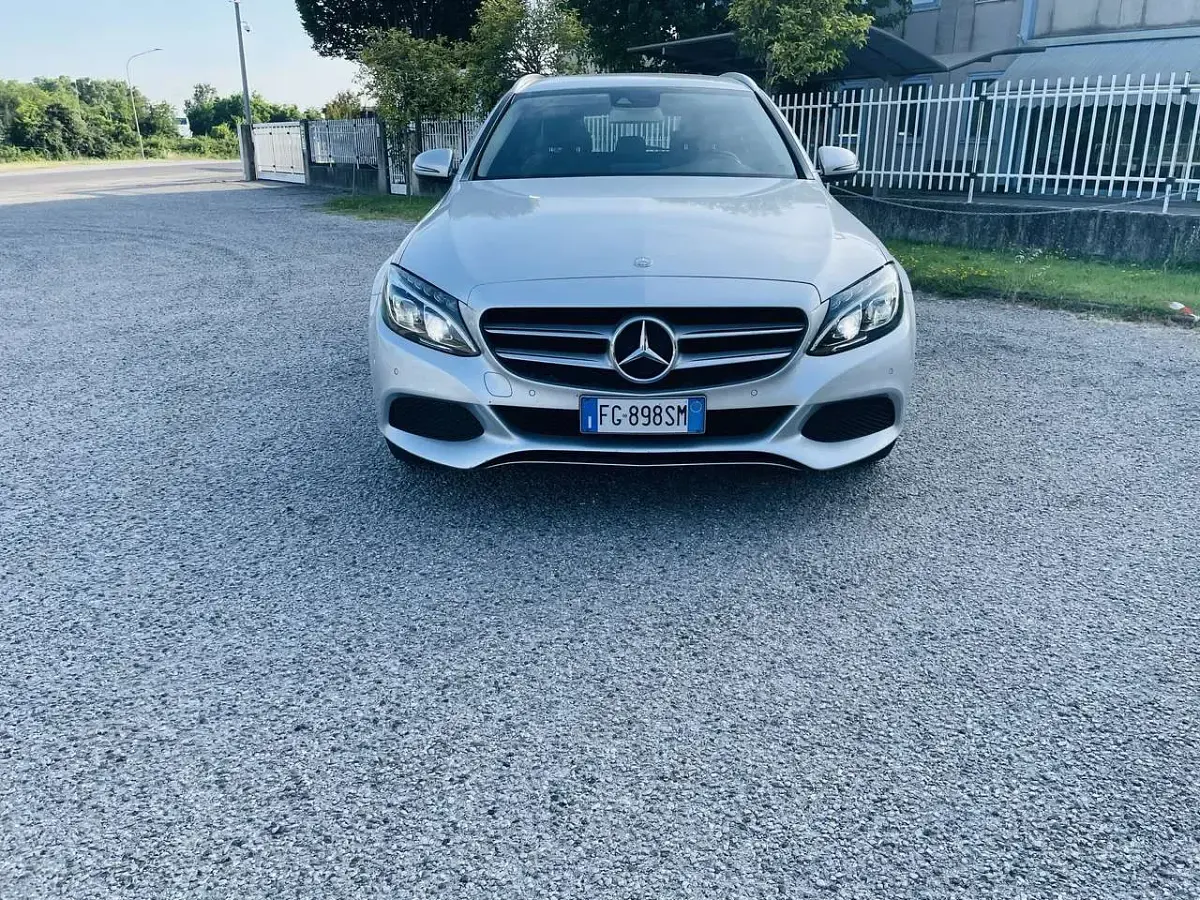 Usata Mercedes C220 170 CV (125 kW) 2017 Other Station wagon