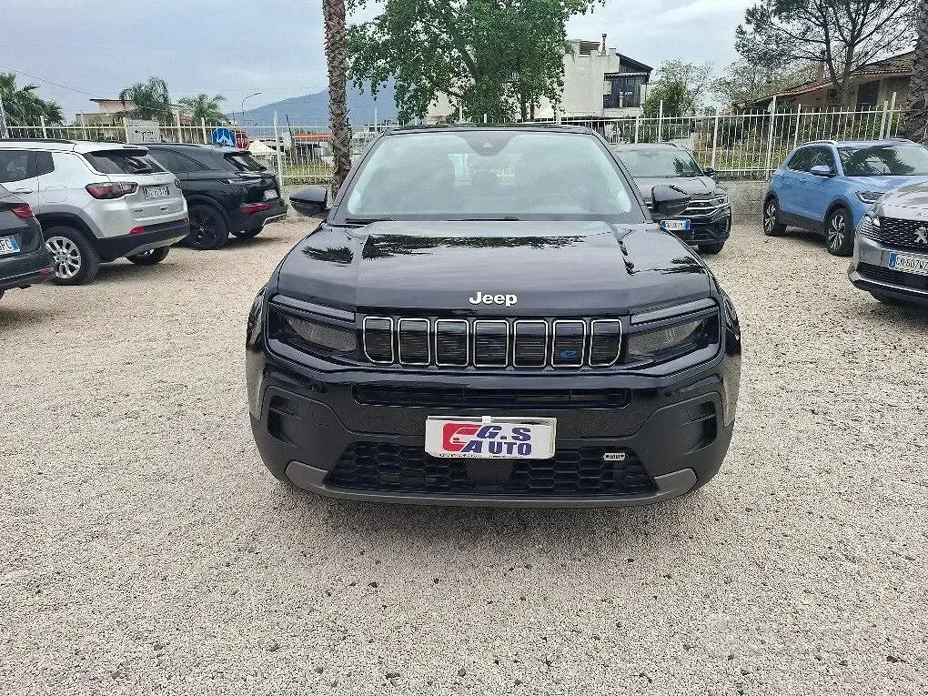 Usata Jeep Avenger EV Longitude 61 kW (84 CV) 2024 Nero SUV