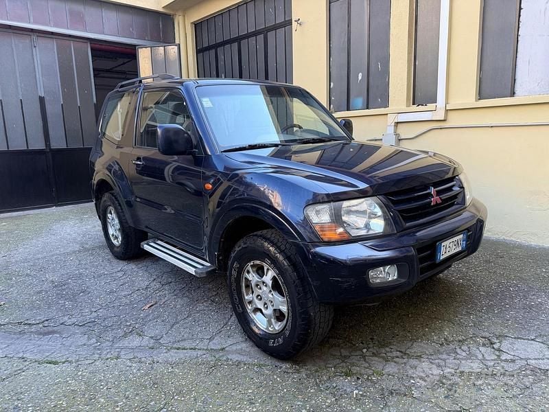 Usata Mitsubishi Pajero 2002 SUV