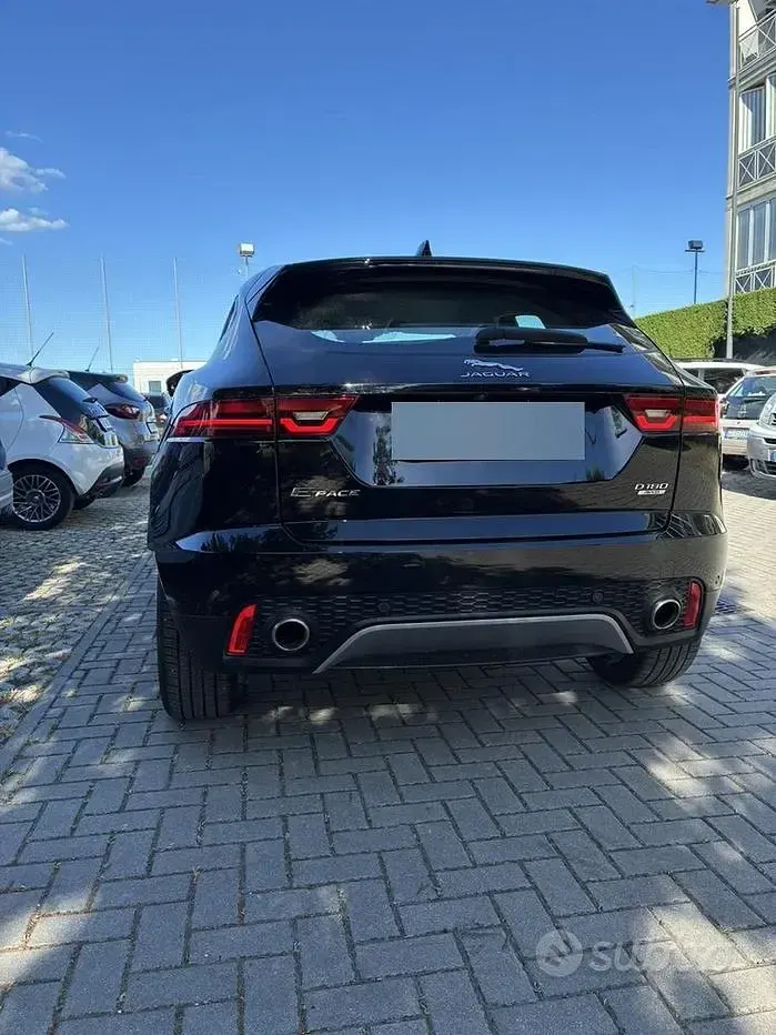 Usata Jaguar E-Pace 179 CV (131 kW) 2019 Nero SUV