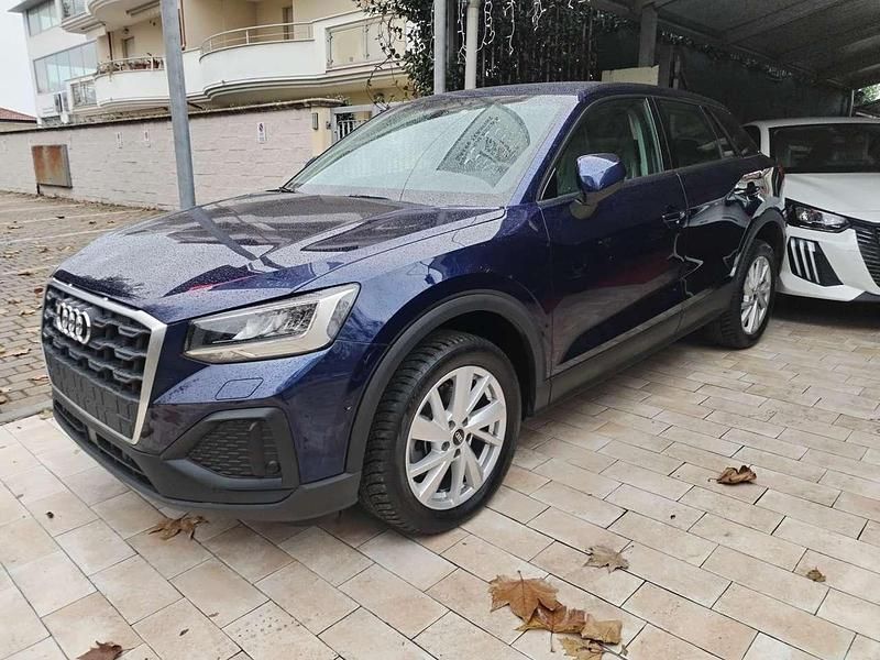 Usata Audi Q2 150 CV (110 kW) 2021 Blu/azzurro SUV