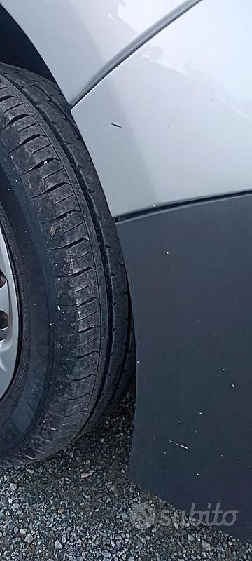 Usata Opel Vivaro 120 CV (88 kW) 2012 Grigio Monovolume