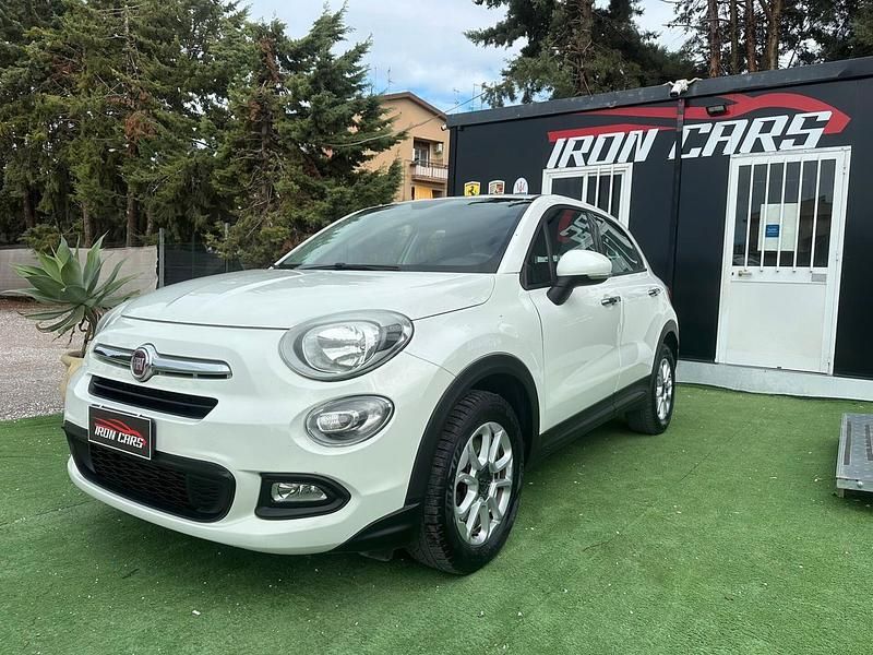 Usata Fiat 500X Pop Star 95 CV (69 kW) 2017 Bianco SUV