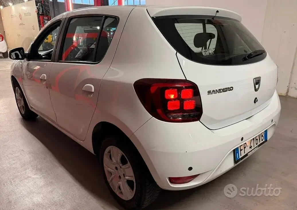 Usata Dacia Sandero 75 CV (55 kW) 2018 Bianco Berlina
