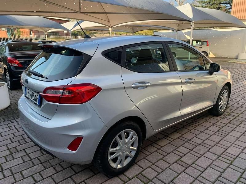 Usata Ford Fiesta Titanium 86 CV (63 kW) 2019 Argento Utilitaria