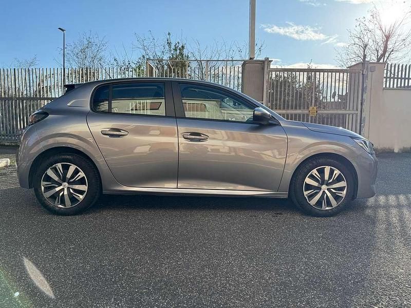Gebraucht Peugeot 208 Active 75 PS (55 kW) 2020 Silber Kleinwagen