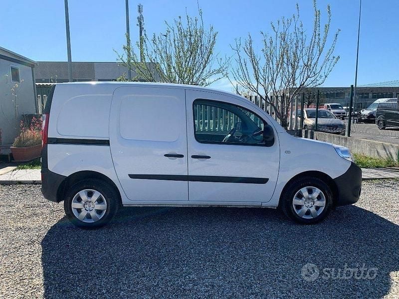 Usata Renault Kangoo 95 CV (69 kW) 2020 Bianco Monovolume