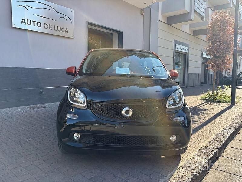 Usata Smart ForFour Passion 90 CV (66 kW) 2017 Nero Utilitaria
