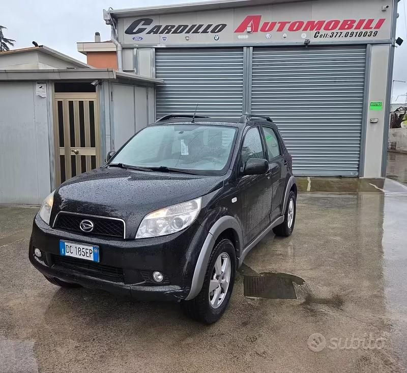 Usata Daihatsu Terios 105 CV (77 kW) 2006 Nero SUV