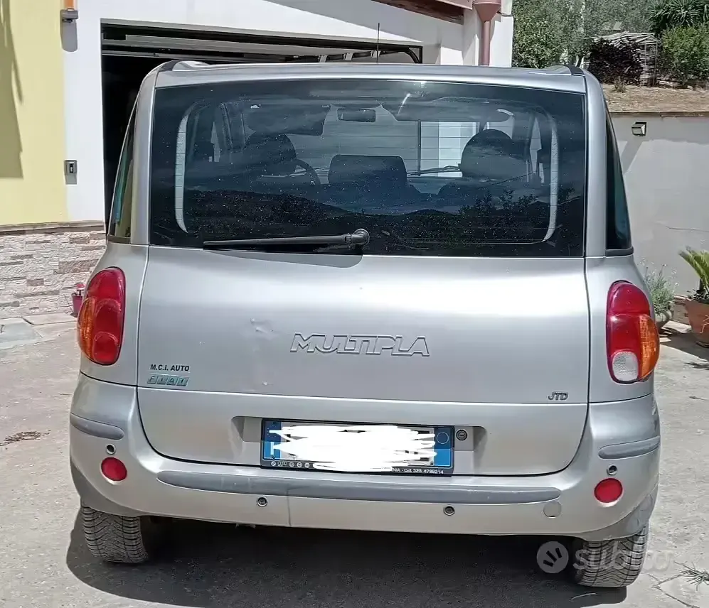 Usata Fiat Multipla 116 CV (85 kW) 2003 Grigio Monovolume