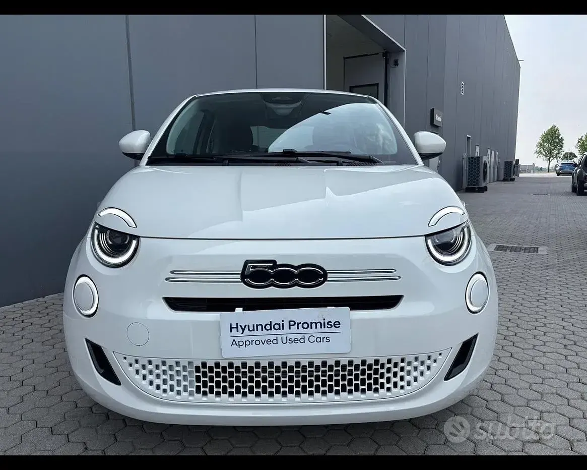 Nuova Fiat 500 65 CV (47 kW) 2026 Bianco Berlina
