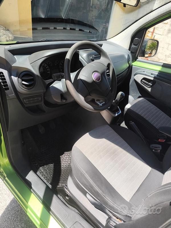 Usata Fiat Qubo Trekking 75 CV (55 kW) 2009 Verde Monovolume