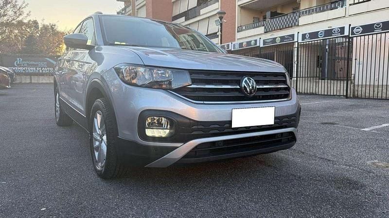 Usata VW T-Cross Style 95 CV (69 kW) 2023 Argento metallizzato SUV