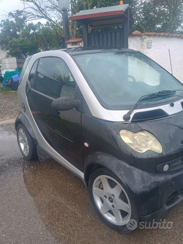 Usata Smart ForTwo Coupé 45 CV (33 kW) 2003 Nero Coupé