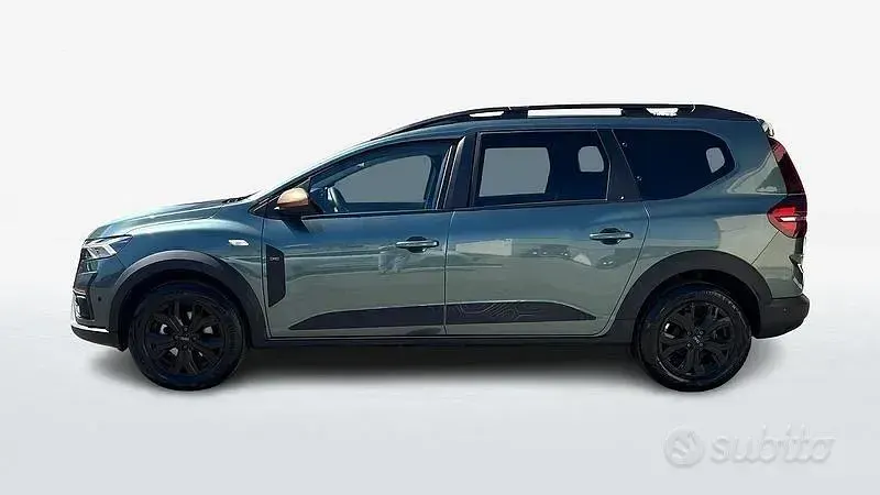 Usata Dacia Jogger Extreme 101 CV (74 kW) 2025 Verde Monovolume