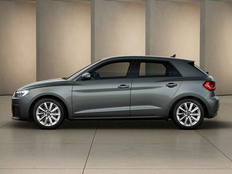 Nuova Audi A1 Sportback Business 116 CV (85 kW) 2026 Grigio chronos metallizzato Utilitaria
