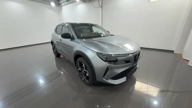 Nuova Alfa Romeo Junior Edizione Speciale 136 CV (100 kW) 2025 Argento SUV