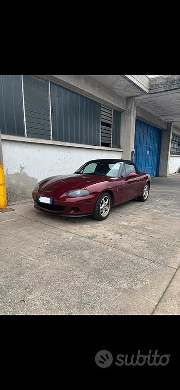 Usata Mazda MX5 110 CV (80 kW) 2003 Cabrio