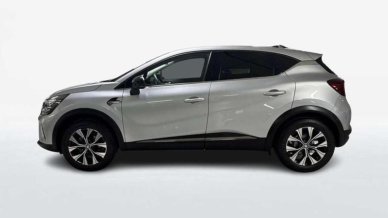 Usata Renault Captur Intens 101 CV (74 kW) 2023 Grigio  argento SUV