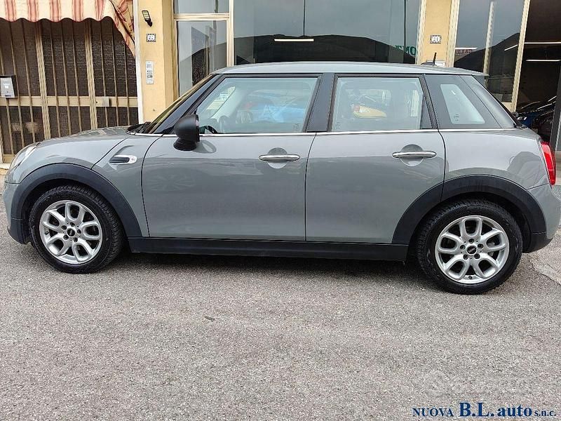 Usata Mini One D Hype 95 CV (69 kW) 2017 Grigio Utilitaria