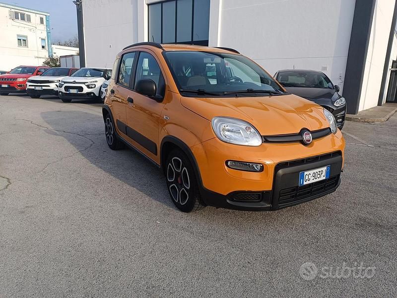 Usata Fiat Panda City Life 70 CV (51 kW) 2021 Utilitaria