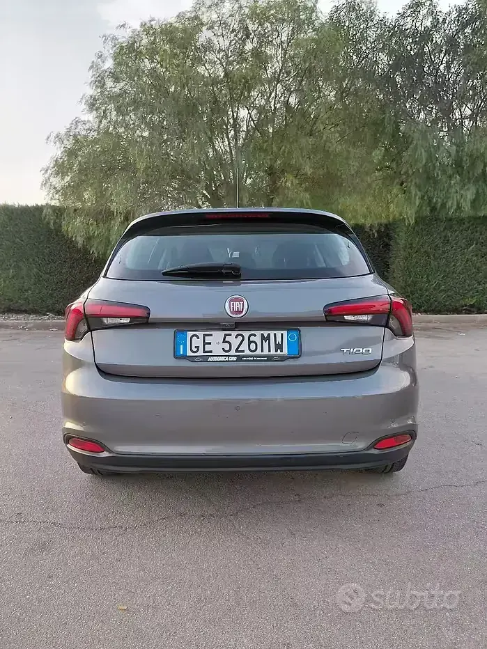 Usata Fiat Tipo Life 95 CV (69 kW) 2021 Grigio Berlina