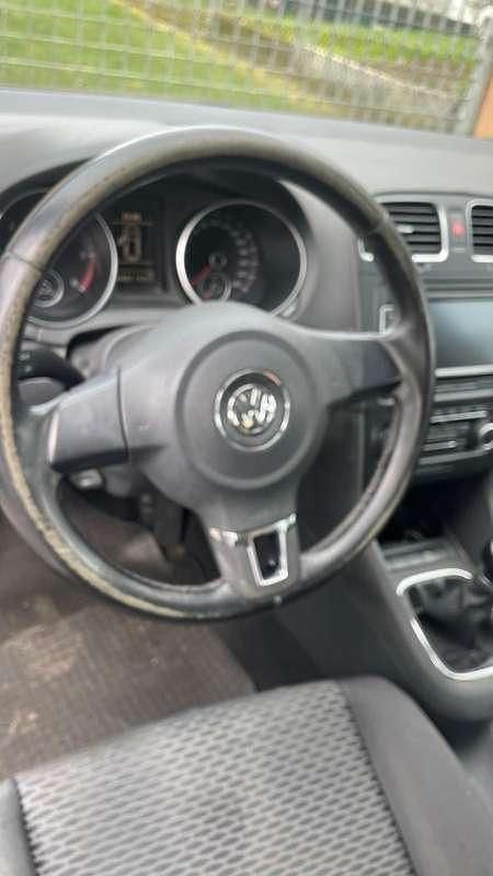 Usata VW Golf VI Trendline 110 CV (80 kW) 2010 Grigio Utilitaria