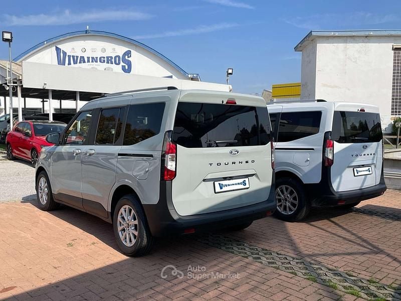 Nuova Ford Tourneo Courier Titanium 125 CV (91 kW) 2025 Bianco Monovolume