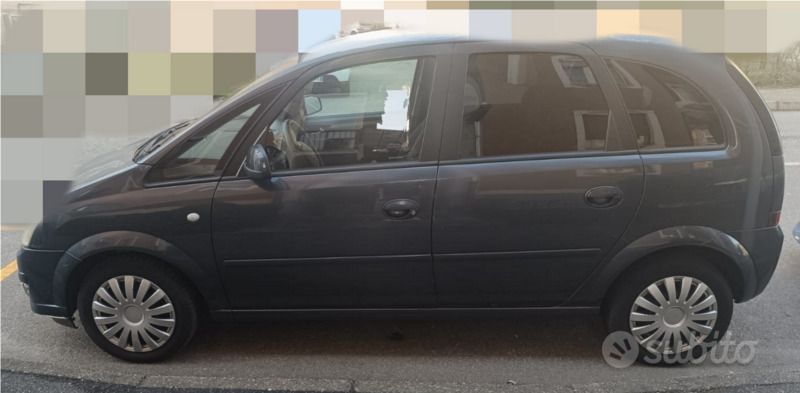 Blu/azzurro Usata 2006 Opel Meriva Club Monovolume | 2500 € (Cara) - Immagine 1/4
