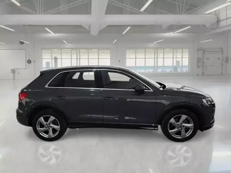 Usata Audi Q3 Advanced 150 CV (110 kW) 2020 Grigio SUV