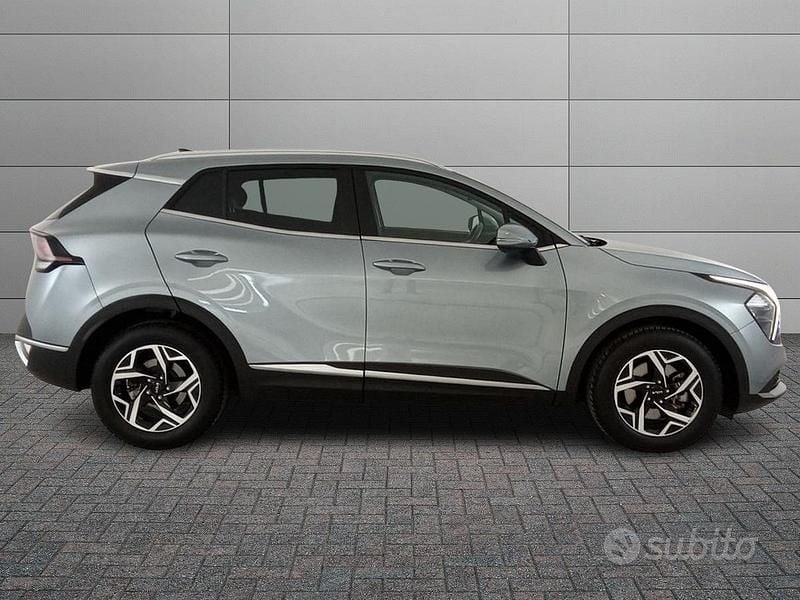 Begagnad Kia Sportage 150 HK (110 kW) 2023 Grå SUV