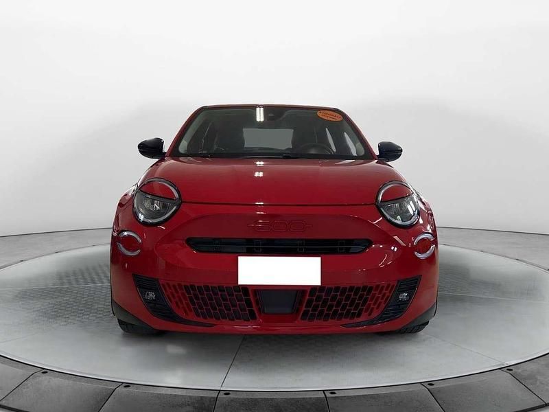 Usata Fiat 600E Red 61 kW (84 CV) 2023 Rosso SUV